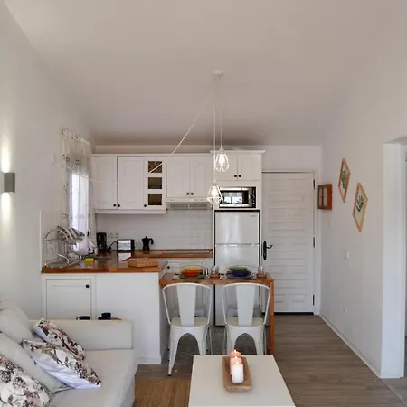 White Exclusive Bungalow. 2 Rooms, Garden & Pool. * Maspalomas (Gran Canaria)
